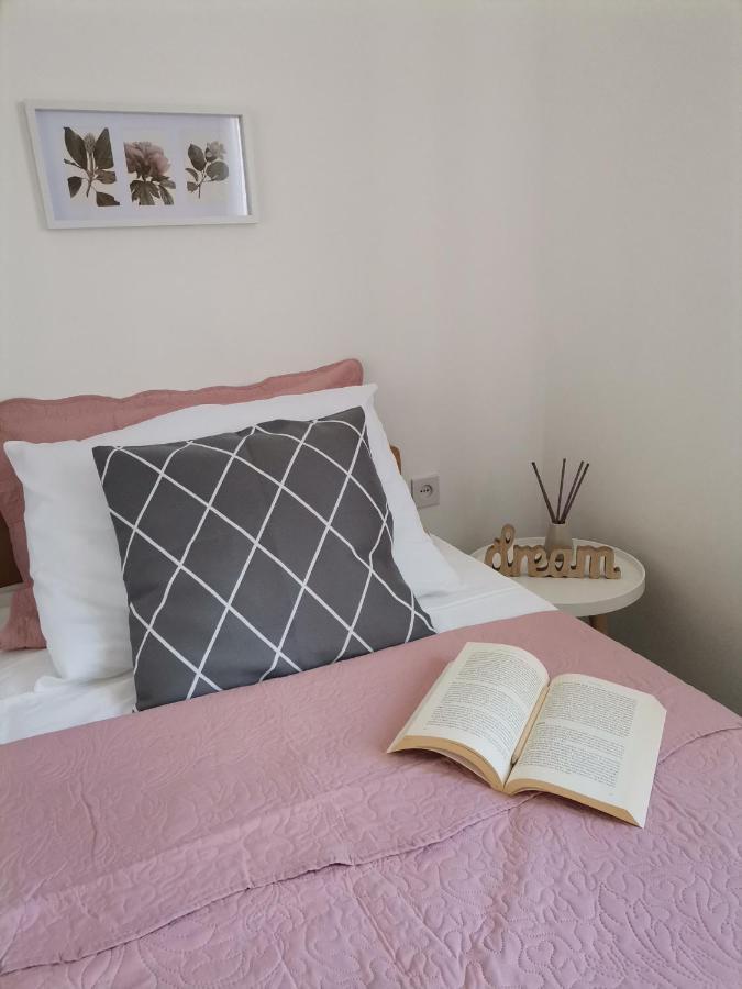 Apartment Lora Цриквениця Екстер'єр фото