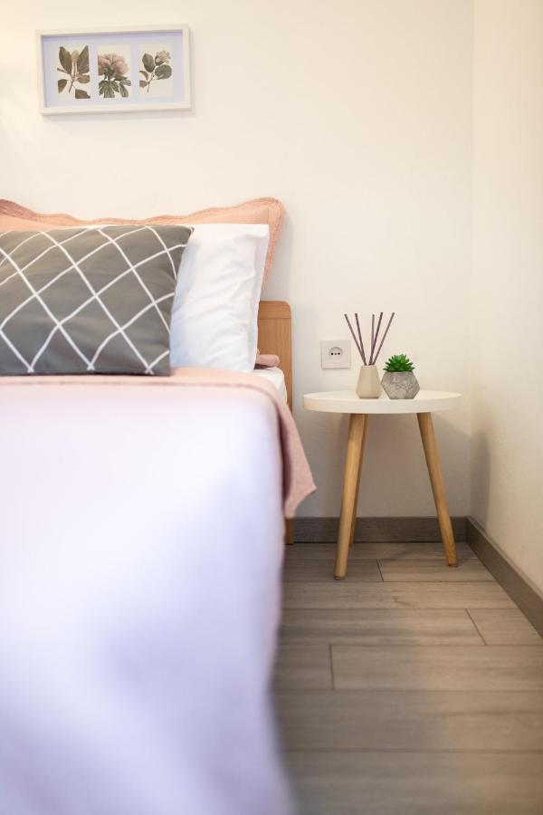 Apartment Lora Цриквениця Екстер'єр фото